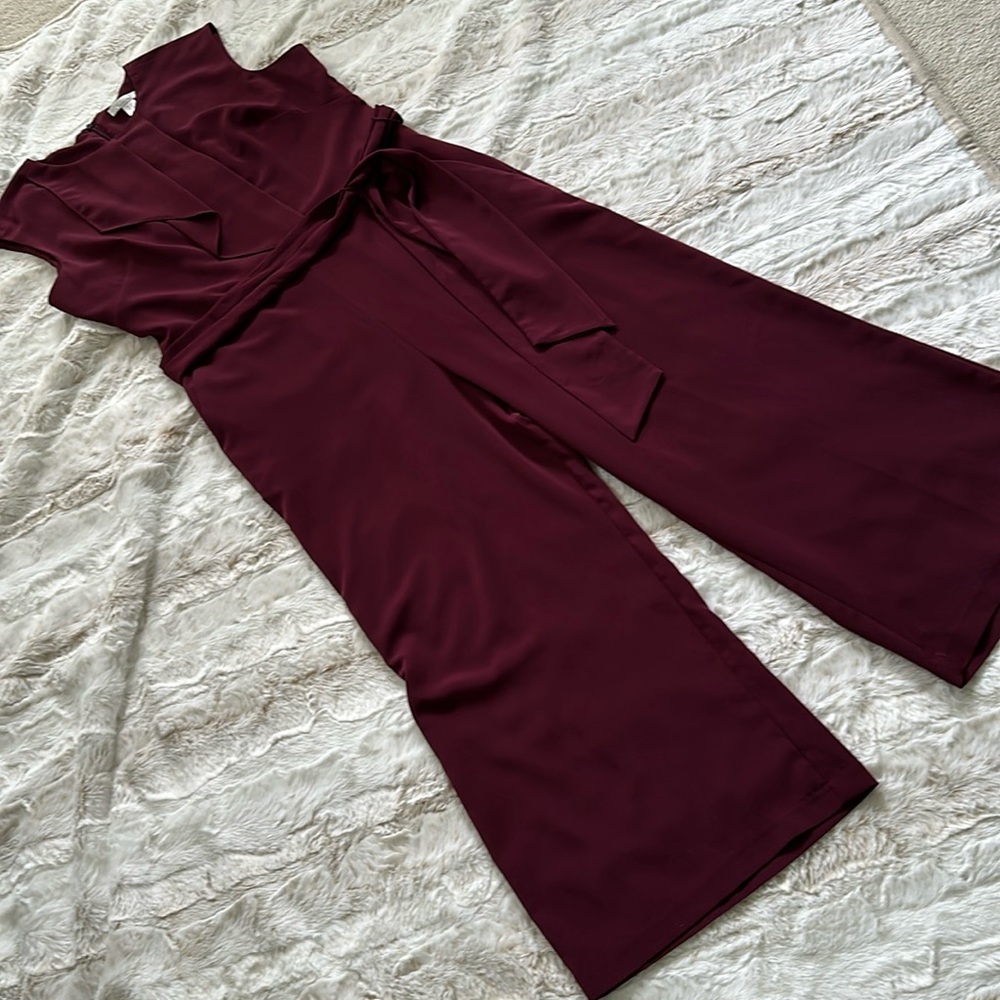 Women’s Sleeveless Belted Jumpsuit